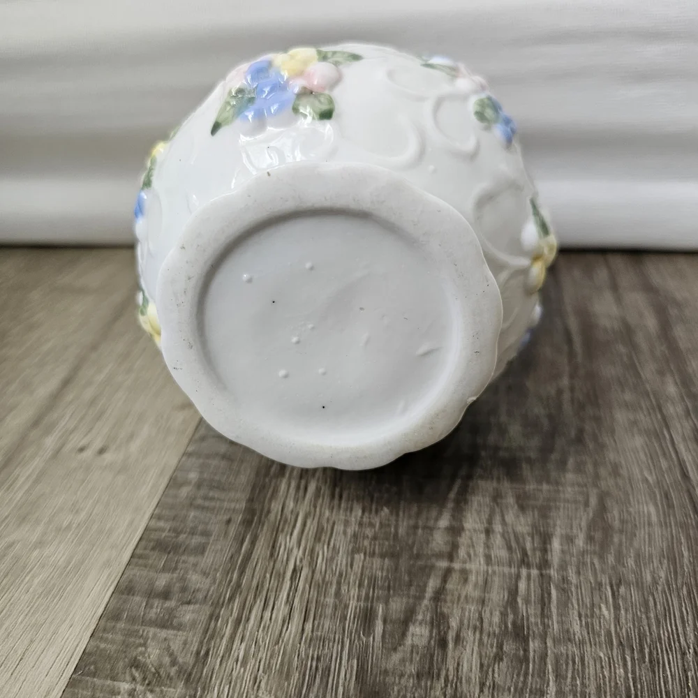 White Ceramic Vase with Pastel Floral Relief